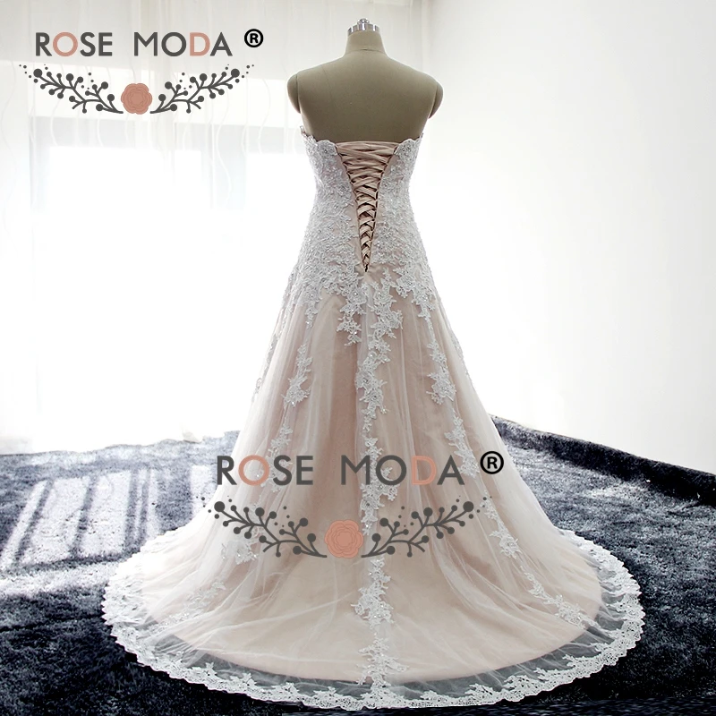 Rose Moda Strapless Trắng over Blush Được Trang Bị Ren A Line Wedding Dress Ren Lên Trở Lại