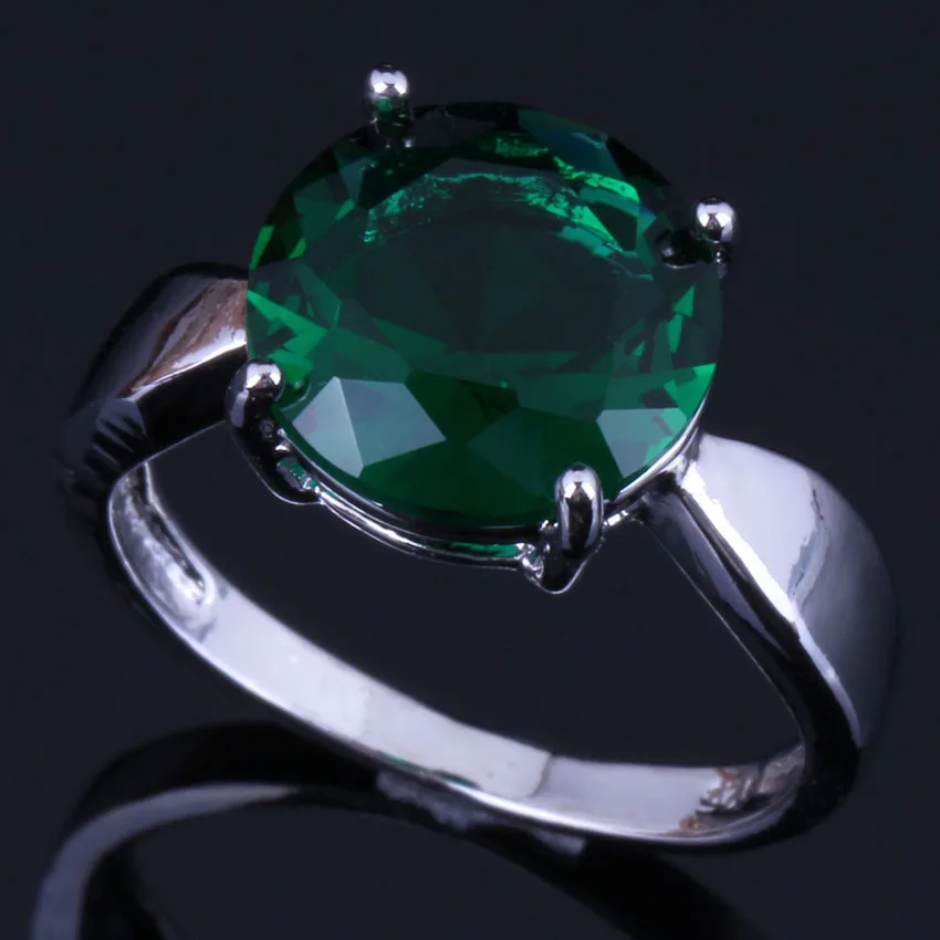 Ravishing Round Green Cubic Zirconia Silver Plated Ring V0443