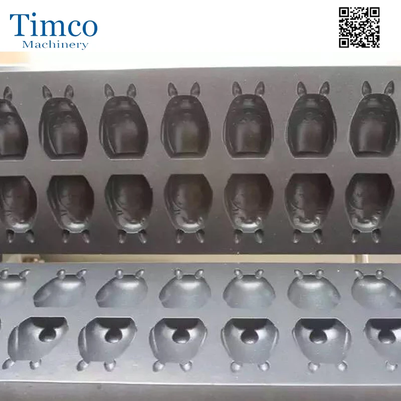 TIMCO Totoro Shaped Waffle Machine 110v 220v Custom Plate Waffle Maker Commercial Snack Cake Machine