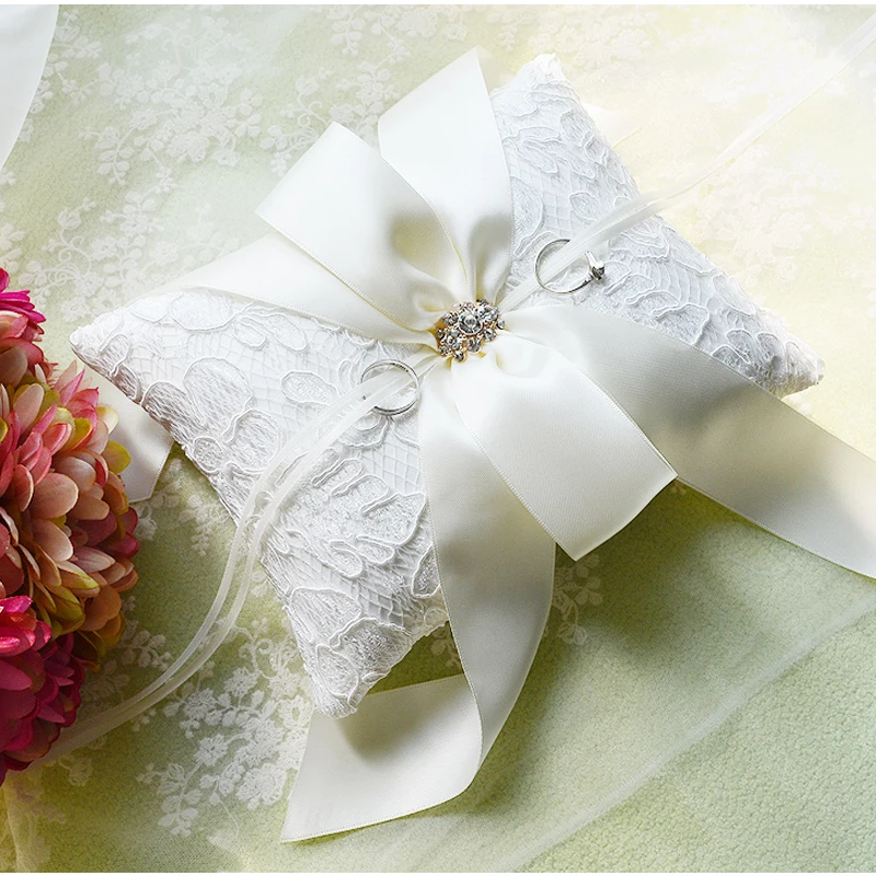 

Elegant Bowknot Lace Wedding Gift Ring Pillow Cushion Rectangle Party Wedding Accessories Decoration Bride Products 16X20cm