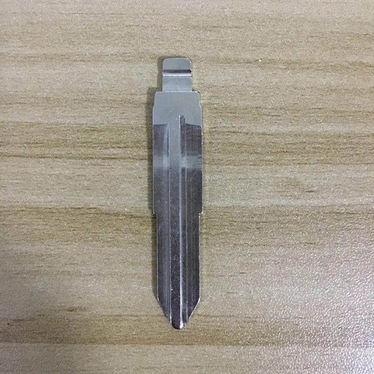 NO.137 Key Blade for Ssang Yong Replacement Folding Flip Middle Groove