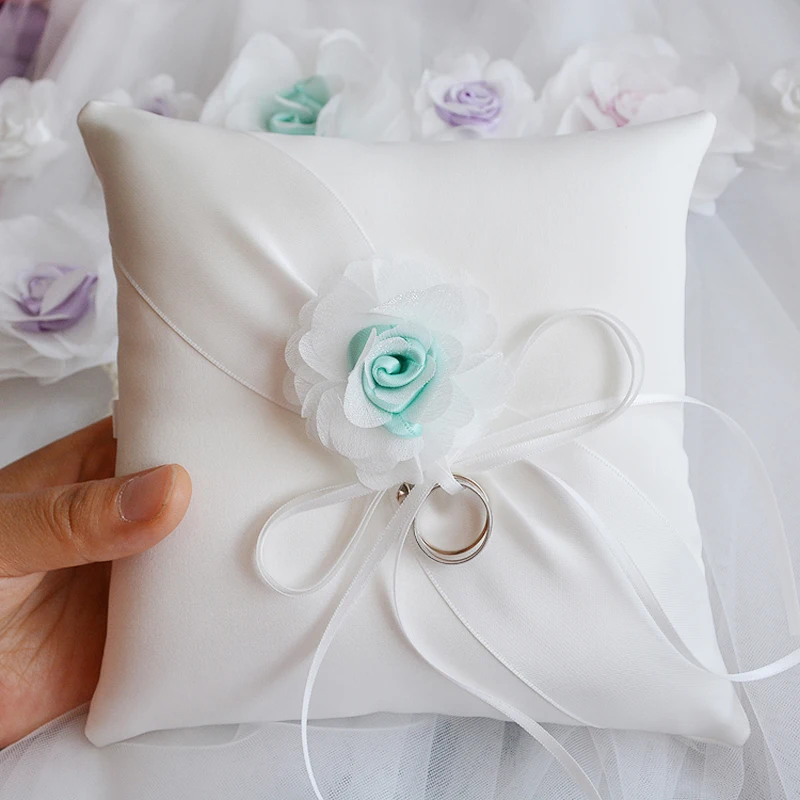 

Bowknot Satin Ring Pillow with Rhinestone Diamond, Ivory White, Bridal Products, Wedding Party Decoration, Home Textile, 16x16cm