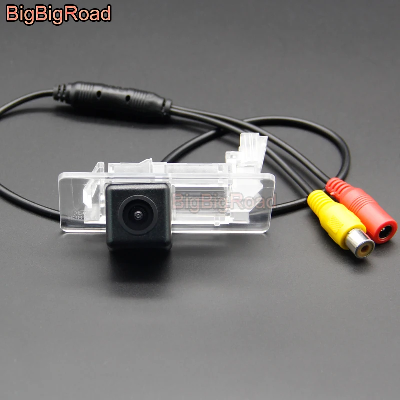 BigBigRoad Car Rear View Backup Camera For Skoda Yeti Fabia Superb Octavia III 3 Rapid Spaceback Kodiaq Night Vision Waterproof