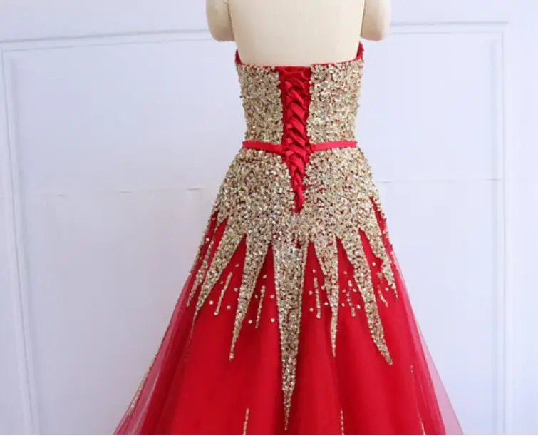 Người Yêu Đỏ Quinceanera Áo Đính Hạt Vàng Kim Sa Lấp Lánh Hóa Trang Bầu Vũ Hội Chính Thức Áo Vestidos De 15 Anos