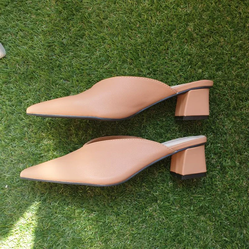 2021 Summer Elegant Women Nude Beige Pointed Toe Slipper Mules Block Low 5cm High Heels Luxury Brand Outsides Beach Slides Shoes