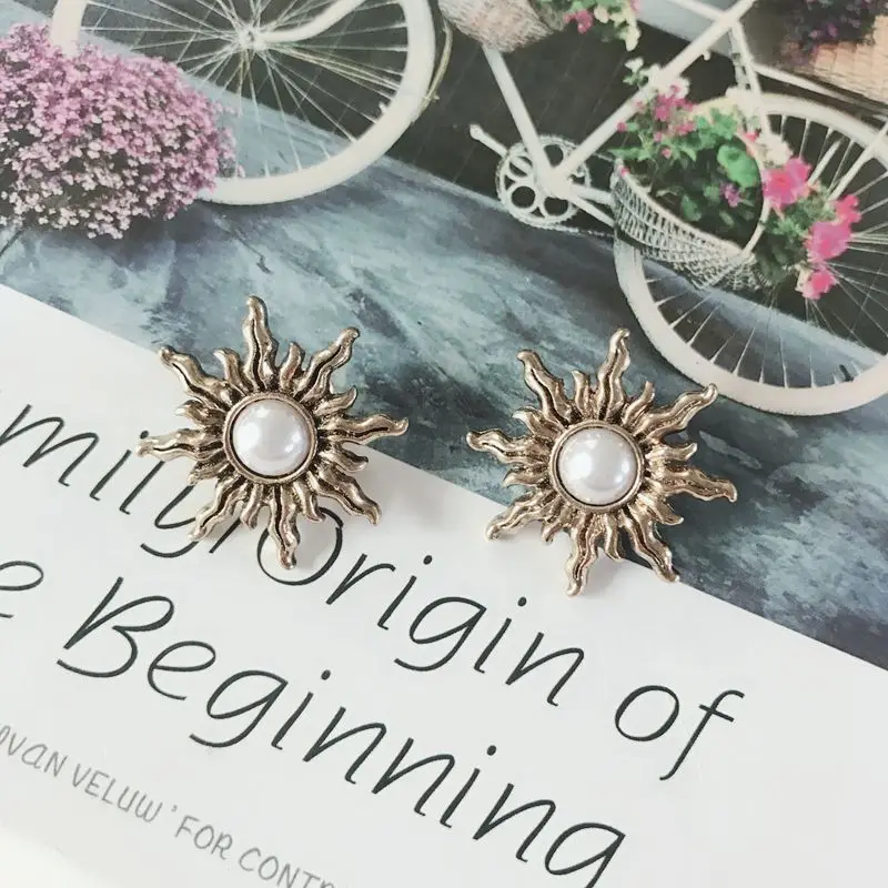 Elegant Pearl Fashion New Stud Earring Spike Vintage Jewelry For Piercing Ear