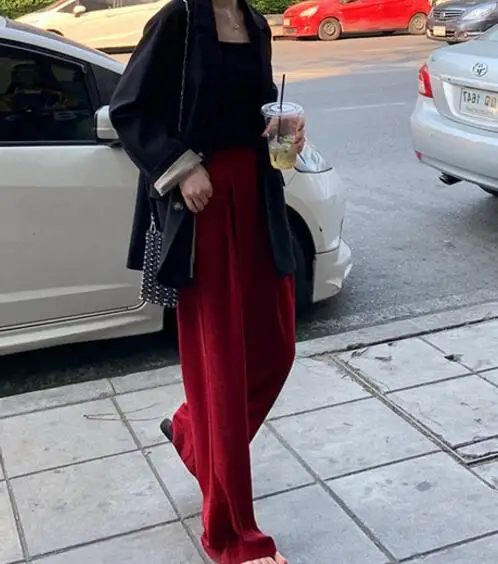 

Женские прямые широкие брюки с завышенной талией, на осень