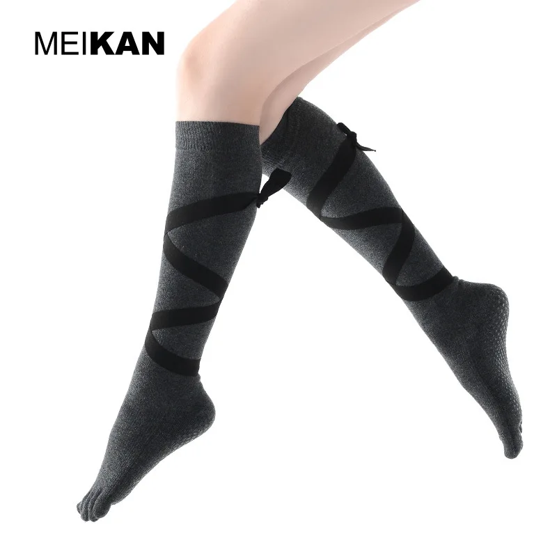 MKYG1809 MEIKANG Brand Women Long Tube Toe Yoga Socks With Strap Silicone Anti-Skid Non-Slip High-Quality Professional Yaga Sox