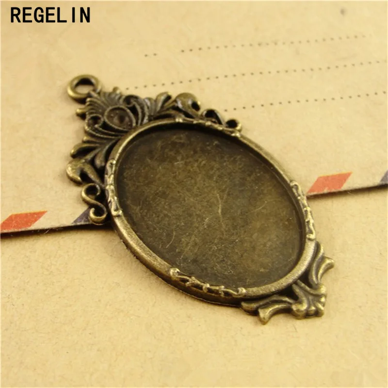 REGELIN Antike Bronze Anhänger Einstellungen Cabochons Basen Lünette Trays 10 teile/los Fit 18x25mm Cabochon Cameo DIY Halskette handmade