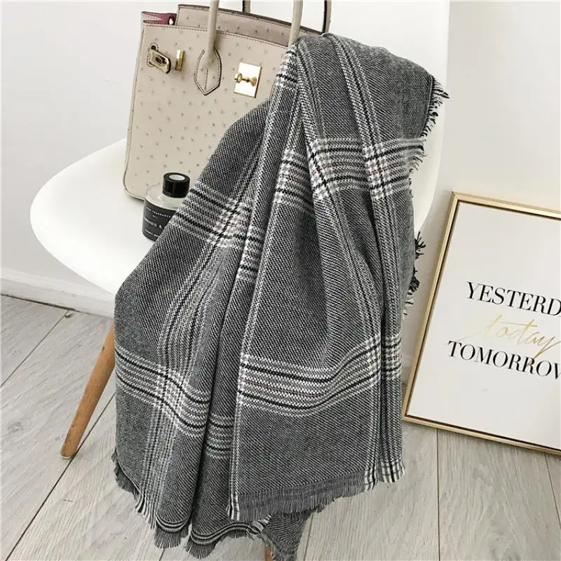 3 Colors High quality fashion lady feel camel dark plaid scarf thick autumn and winter models large shawl