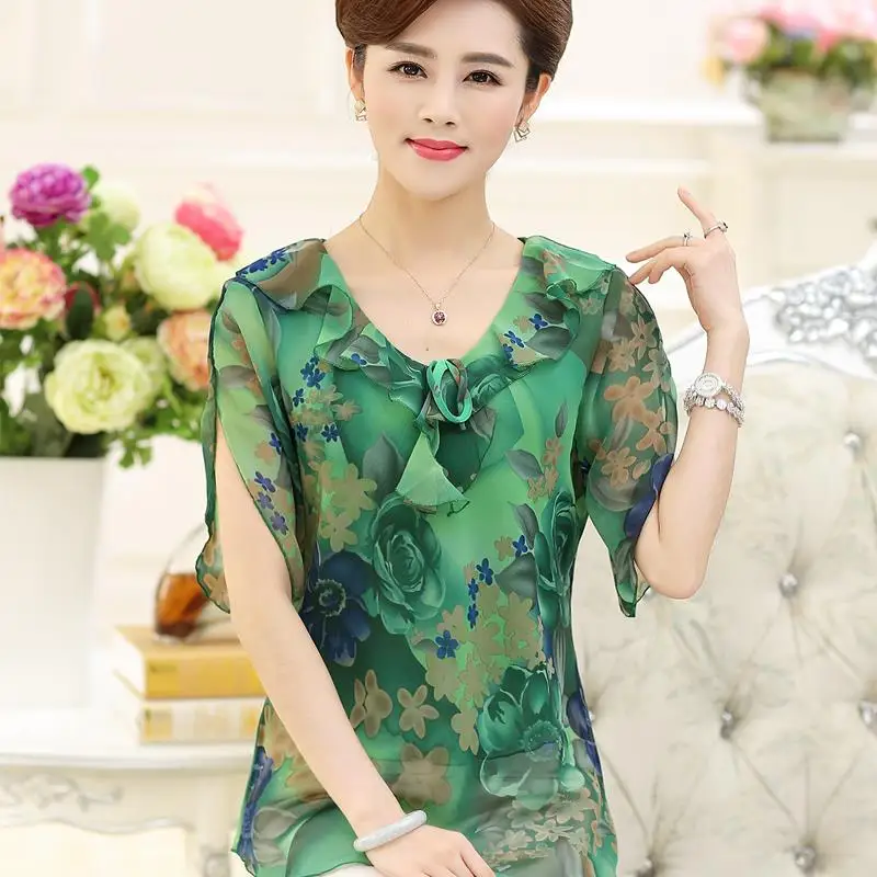 

Summer Women's Chiffon Shirts Mother Clothing Size Pullover Blouses Short Sleeved V-neck Elegant Print Tops