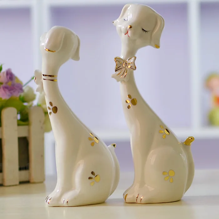 Plum [dog lovers] ceramic crafts ornaments / Creative furnishings / Fashion Home Decorations