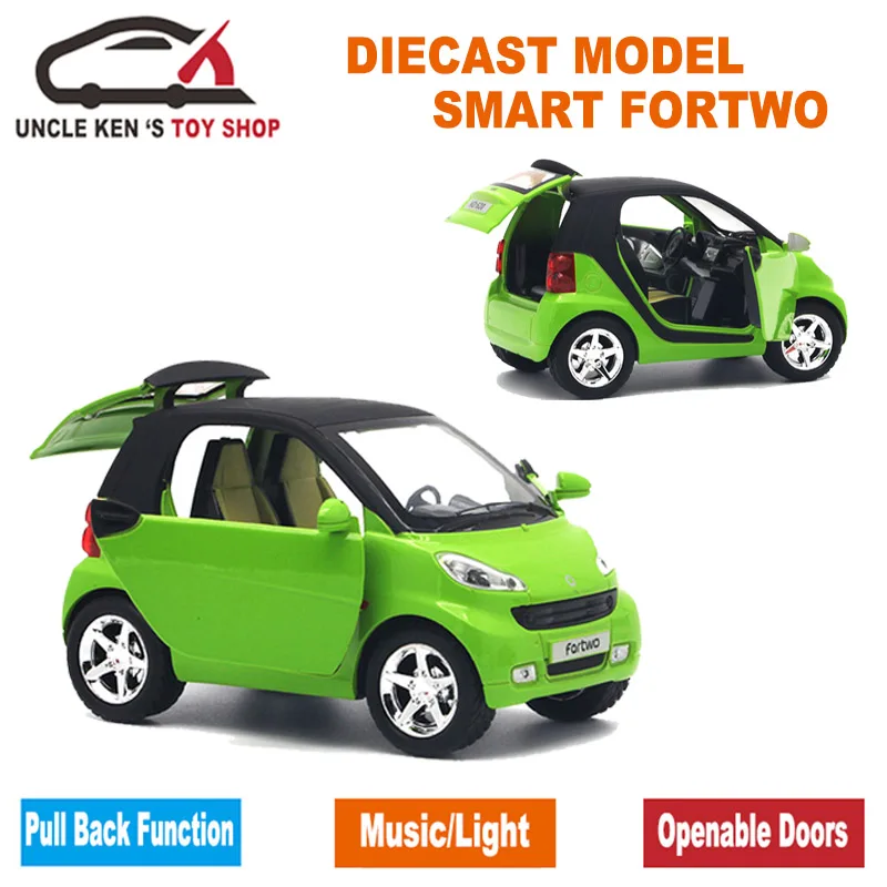 1:32 Diecast Scale Smart Cute Model Car Toys For Boys As Gift With Pull Back Function/Music/Light/Openable Doors