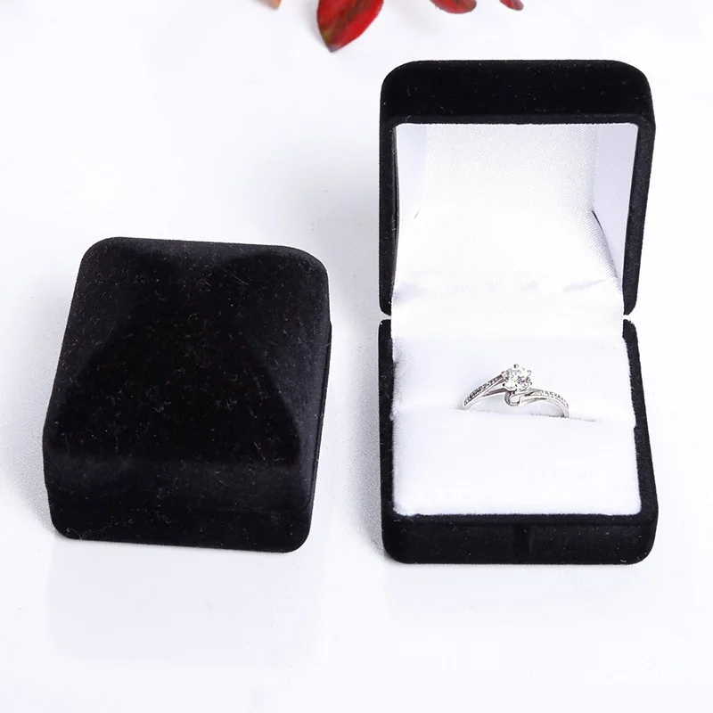 2018 New Multi color 1 pcs 4.5*5cm Jewelry Box Wedding Rings Storage Cute gift Box Rings Earrings boxes