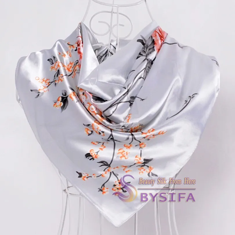 [BYSIFA] Stampa Serpente Nero Raso di Piazza Sciarpe Foulard 90*90cm Delle Donne di Inverno Scialli Sciarpe Avvolge Estate aria condizionata Scialle