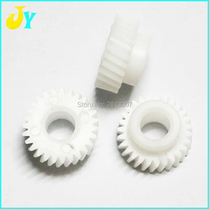 10pcs/lot High Quality Copper / Plastic Coin Crane Machine Gear with screw for Claws Cranes Game Machine Gift Machine Accessory