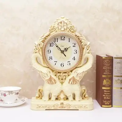 Desktop Silence Retro Night Desk Plastic Clock Office Table Alarm Decoration Mute Pendulum Bedroom Vintage Clock LY454