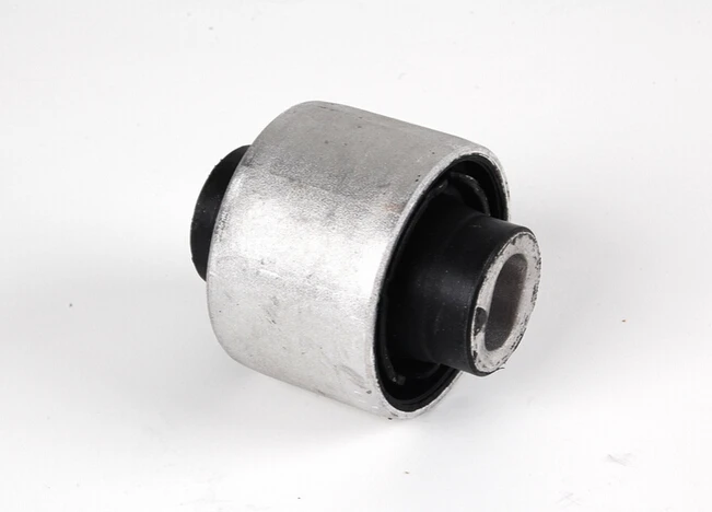 

1 piece Front Lower Inner Control Arm Bushing for Mercedes W203 C230 C350 SLK280 CLK350 2033330914