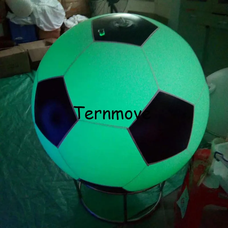 

LED Inflatable Soccer Throwing Balloon Light Touching Color Changing LED Glowing Football PVC Funny Sport Toy sky balloons