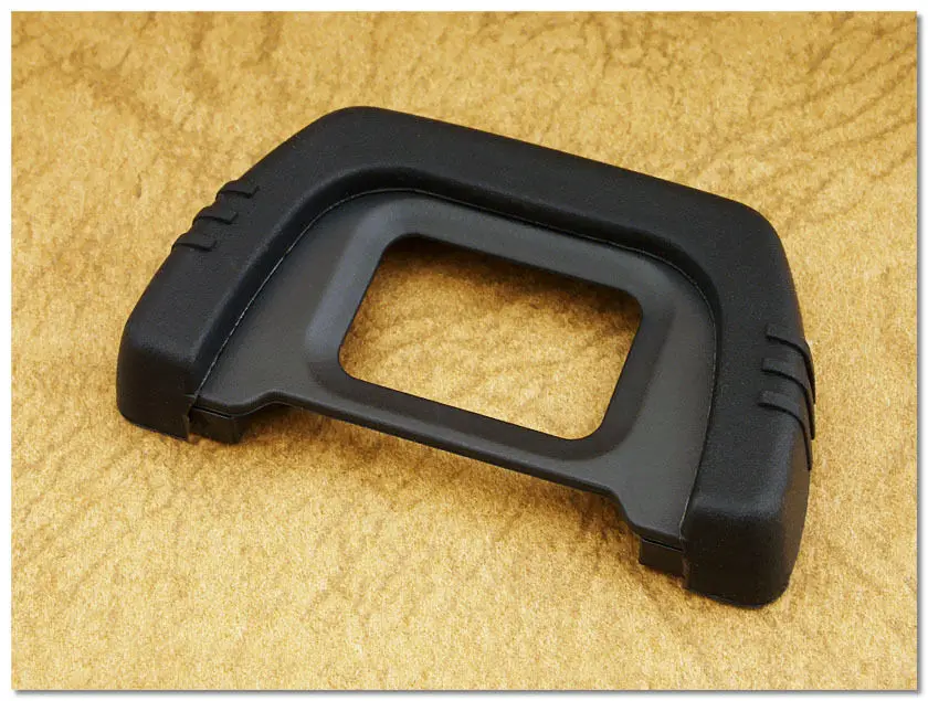 2ชิ้นDK21 DK-21ยางรองตาปิดช่องมองภาพสำหรับNik & n D80 D90 D200 D600 D610 D750 D7000