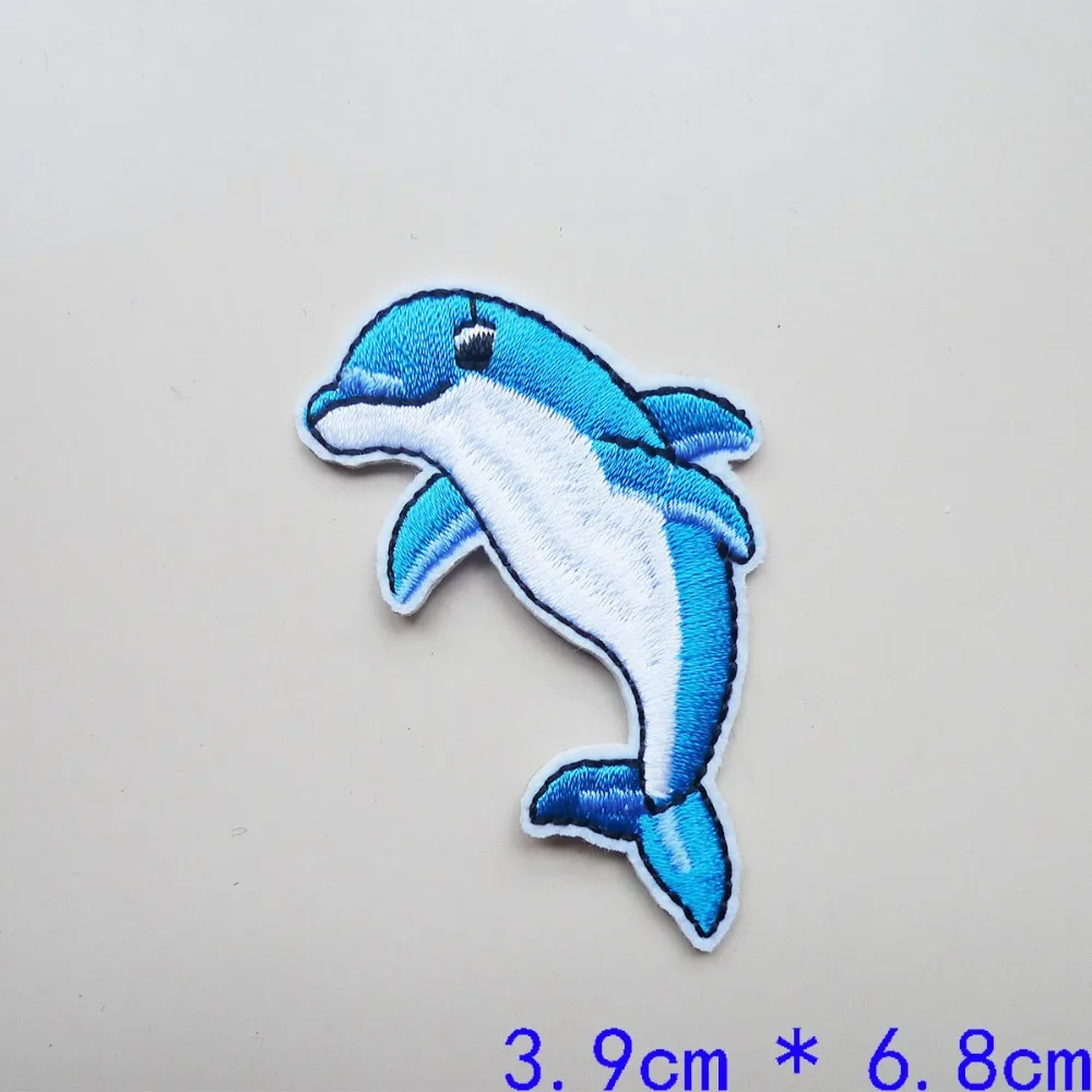 Dolphin Crab Horse Jellyfish Dog Eagle Embroidered Iron On Animal Patches For DIY Clothing Stripes Sticker Applique Badge Sewing