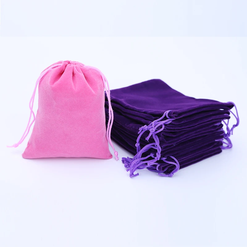 Fashion 100Pcs 7x9cm 8x10cm Velvet Pouches Colorful Jewelry Packaging Display Drawstring Pouch Bag Christmas Wedding Gift Bags