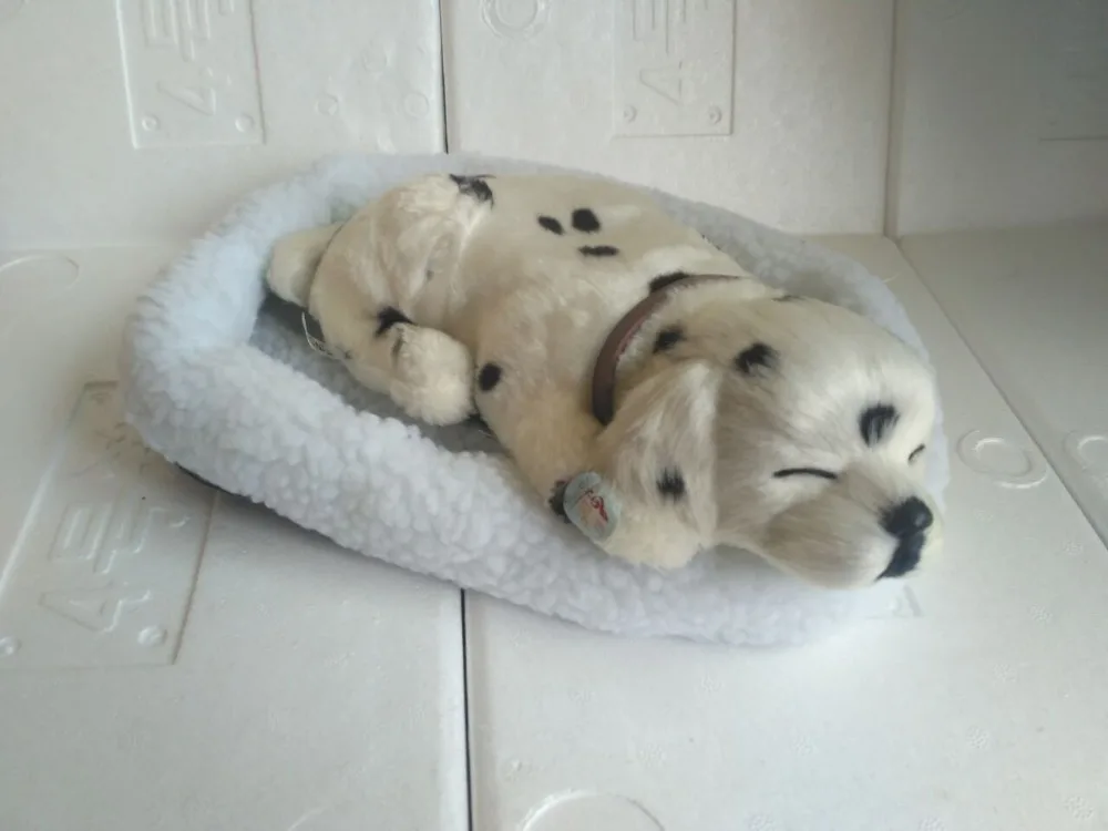 

about 30x20cm breathing Dalmatian dog model,polyethylene&furs manual handicraft car ornament home decoration a2209