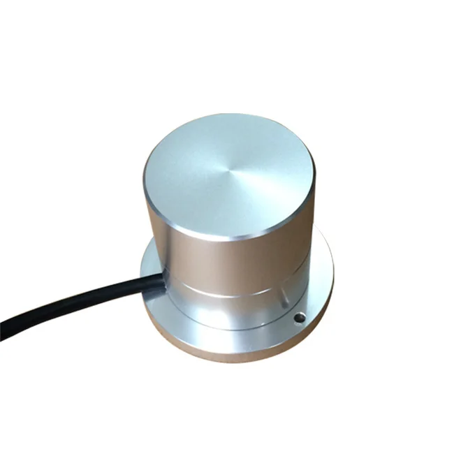 Fast Free Ship DC5V,0-2.5V Voltage Signal Photovoltaic Solar Radiation Sensors 300-3000nm/0-1500W/m2 Radiation Transducers