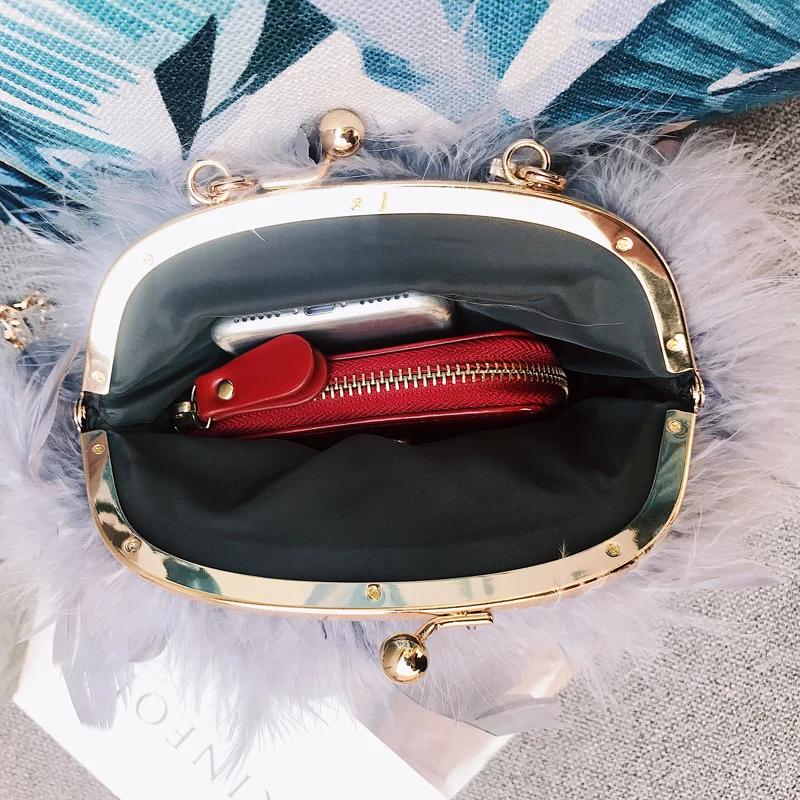 2021 Winter Real Women Ostrich Feather Shoulder Bag Chain Bags Desinger Ladies Small Handbags Women Teenagers Clutch Purse Bags