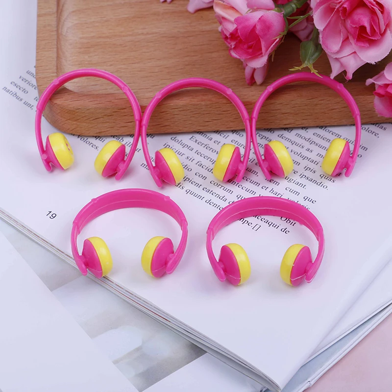 5pcs Plastic Headphones Fancy Doll Helmet For Dolls Decorative Toy Kids Girls Toy Roller Play Accessories