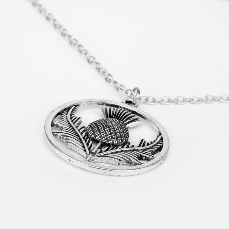 Outlander Scottish National Flower Pendant Necklace Oval Scotland Thistle Necklace With Heart Lovely Pendant Thistle Jewelry