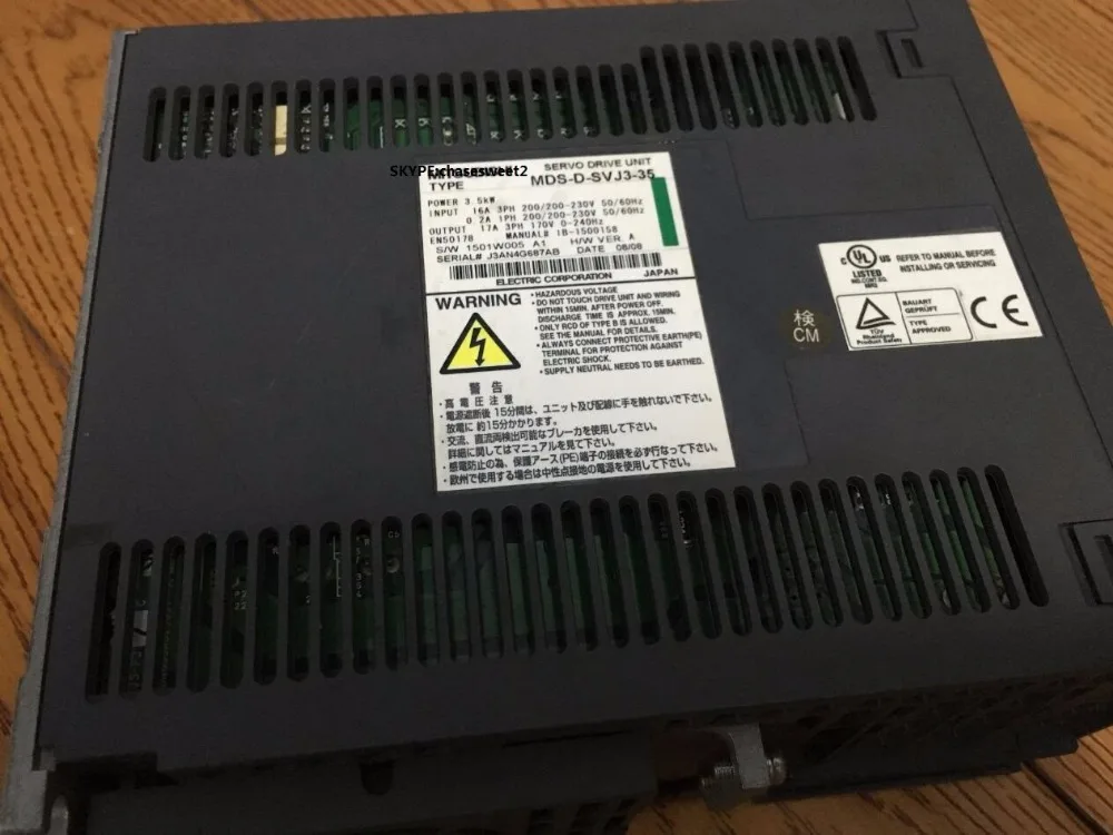 MDS-D-SVJ3-35 servo driver used in very good condition
