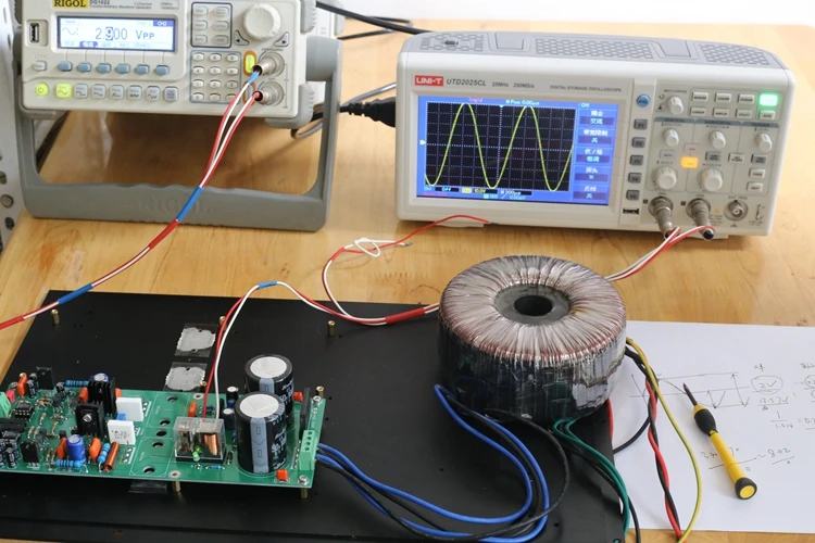 Amplificateur de puissance Mono 100W assemblé sur tube 2SC2922/2SA1216, panneau à base Sugden SF200 amp