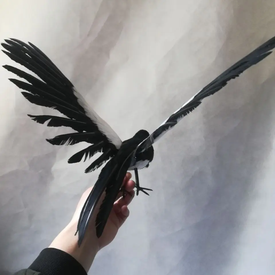 real life toy bird 32x55cm feathers magpie bird model,foam&feathers spreading wings bird,home garden decoration toy gift w0477