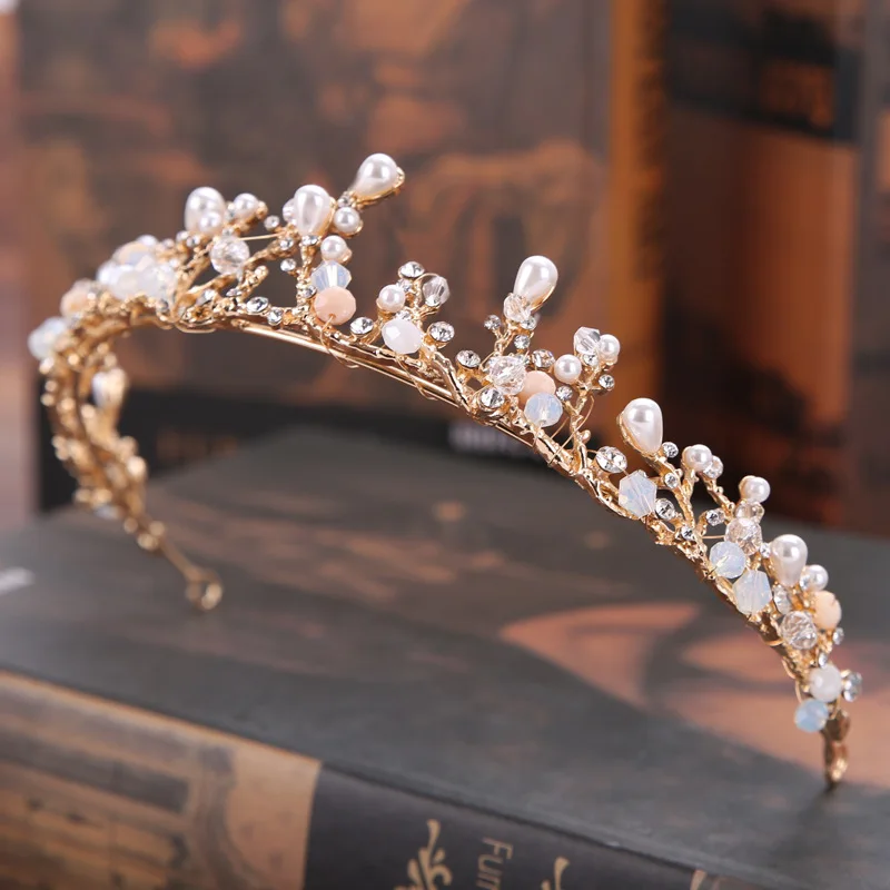 KMVEXO New Coming Bride Headdress Retro Hair Jewelry Gold Color Pearl Rhinestone Flower Crown Women Wedding Accessories