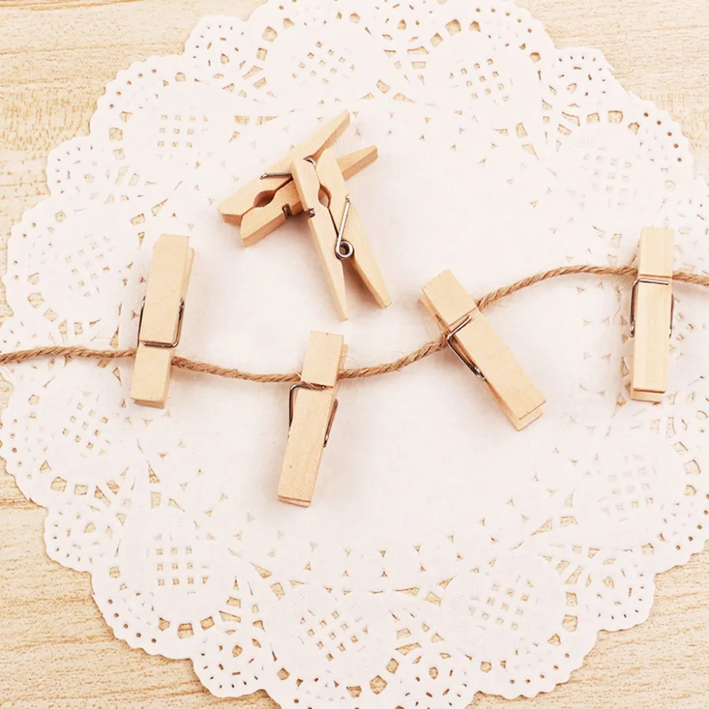 200pcs Cute Painted Wooden Mini Craft Pegs Cloth Photo Hanging Spring Clips