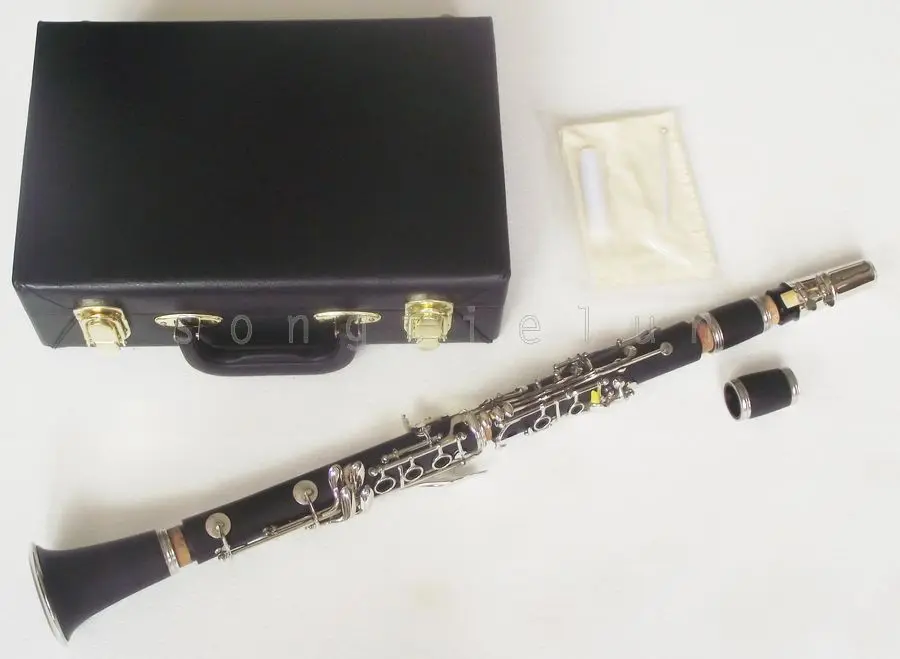 

Excellent New C key clarinet Ebonite Good material and sound