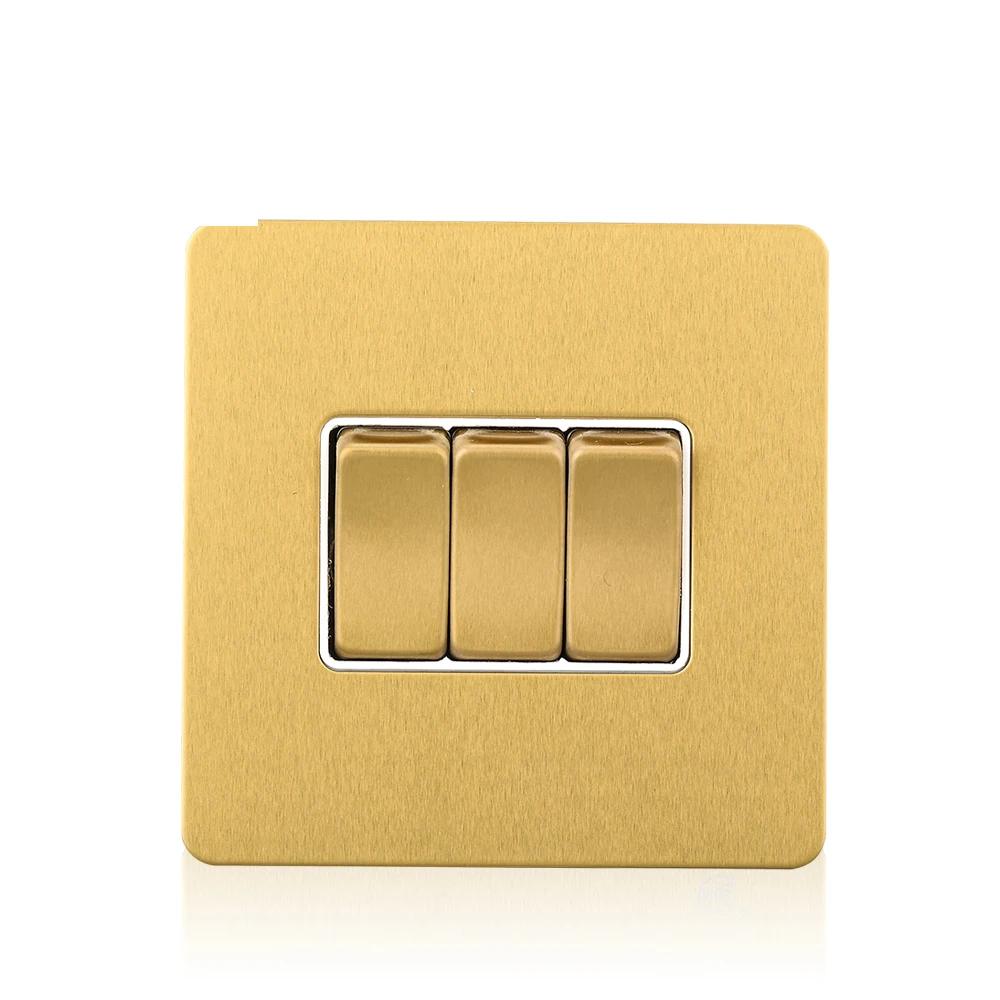 

Cognag Screwless Stainless Steel Panel 3 Gang 1 Way UK Wall Light Switch Home Use