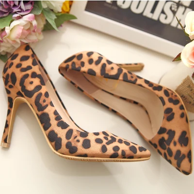 2020 Sexy Leopard Women Shoes High Heels 6-10CM Elegant Office Pumps Shoes Women Print Pointed Toe Luxury Singles Shoes V1821