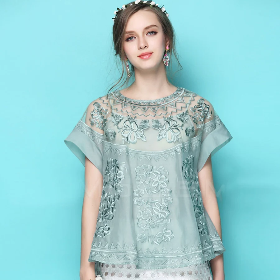 Summer Embroidery Lace Women's Shirts The Bat Sleeve Loose Two-Piece Retro Lady Top + Camisole Female S-XL