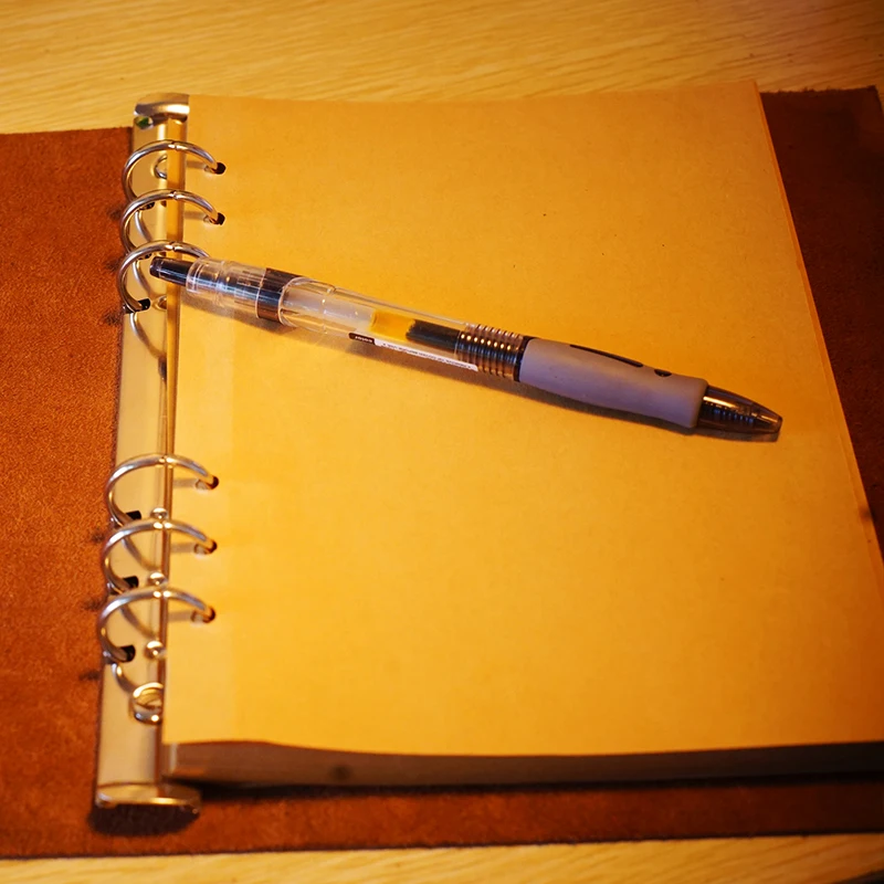Imagem -02 - Estilo Artesanal Tamanho Capa de Couro Genuíno Notebook Impressão Monograma Unline Kraft Folha Solta Papel Planejador Caderno a5