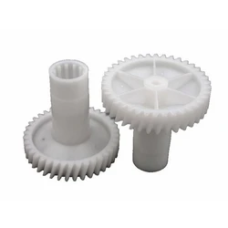 2 Pcs Meat Grinder Parts Plastic Gear 9999990039 793638 1870005 for Saturn Zelmer Philips Bosch Bork polaris Gears Spare Parts