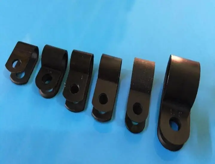 Черные фиксированные зажимы для кабеля типа U/R, Пряжка для проводов U3.3 R5.3 R6.4 R8.4 R10.4 R13.2 R16.2