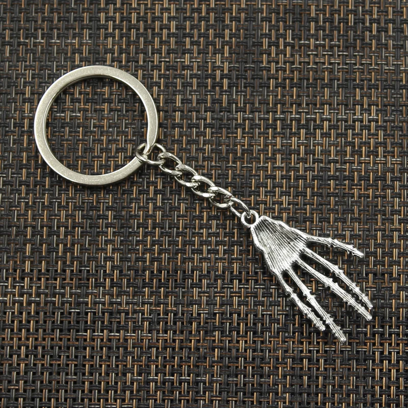 Fashion 30mm Key Ring Metal Key Chain Keychain Jewelry Antique Silver Color Plated Skeleton Skull Claws 39x20mm Pendant