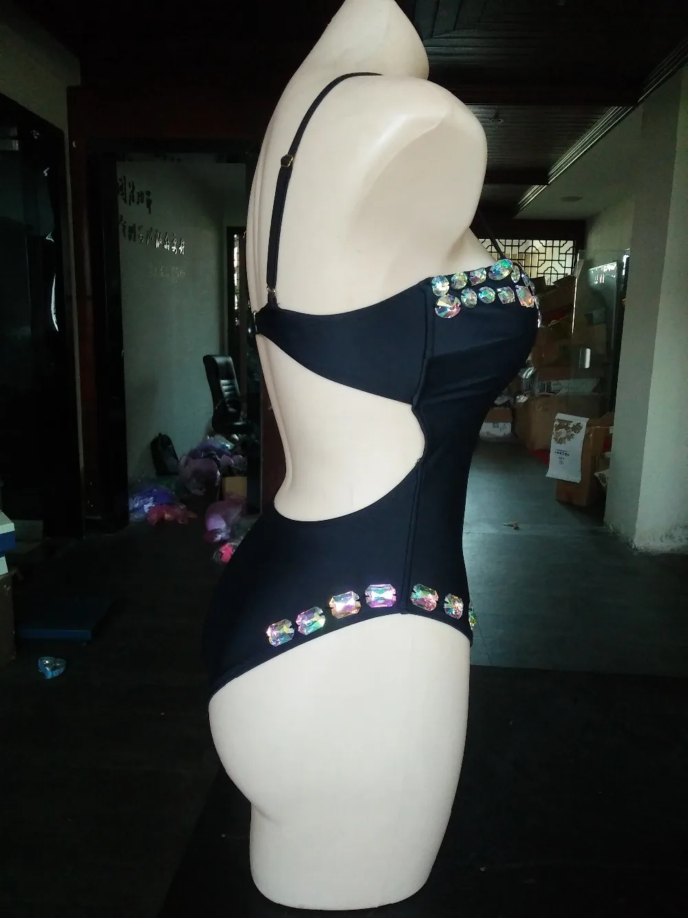 HOTTING !  VENUS VACATION New sexy bikini swimwear women crystal diamond beachwear rhinestone swimsuit