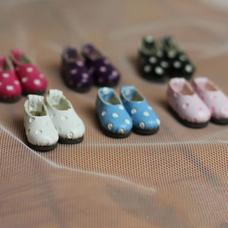 

1/12 scale BJD shoes boots for BJD/SD blyth OB11 doll accessories.not include doll,clothes,wig and other accessories 18D2577