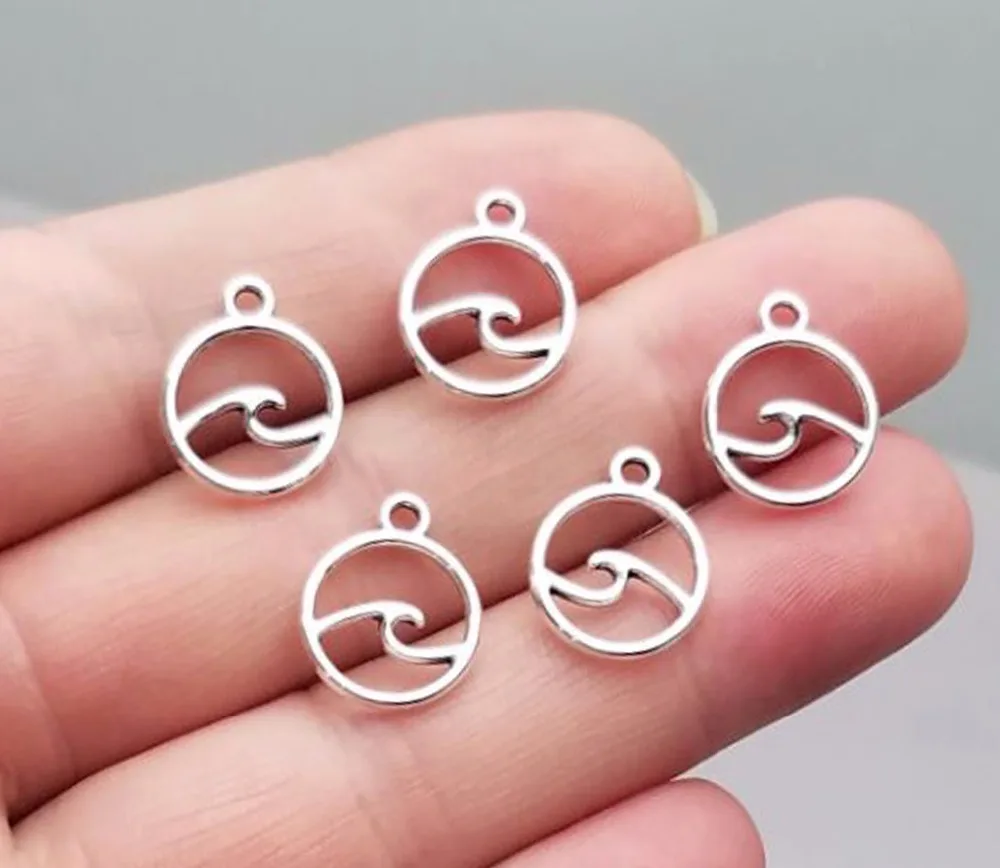 

50pcs/Lot--12x15mm Antique Silver Plated Mini Hollow Ocean Wave Pendant Round Circle Charms DIY Supplies Jewelry Accessories