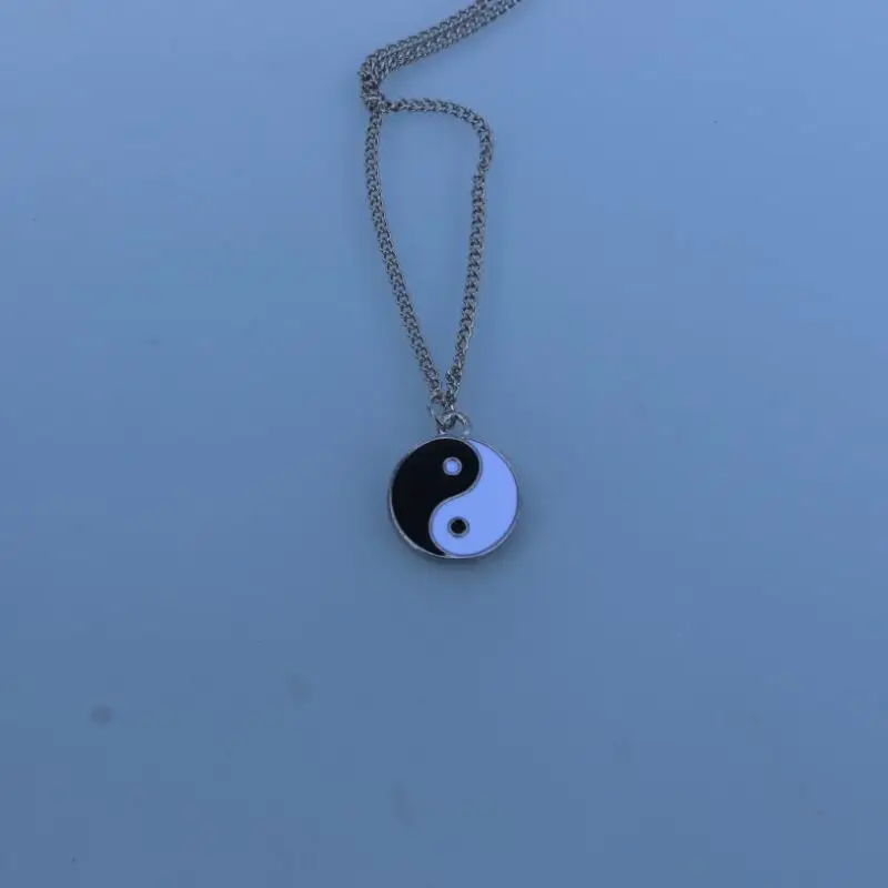 New Personality Different Elements Ying And Yang Style Metal Unisex Necklace Statement Night Bar Men Women Short Necklaces