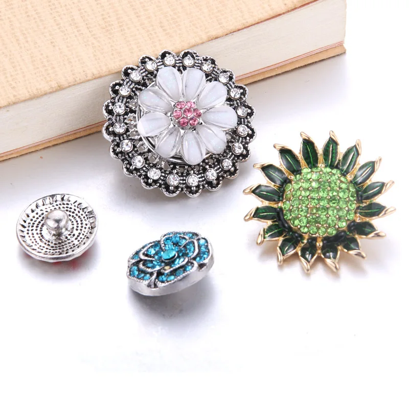 vintage Brooch flower Brooch rhinestone brooch Snap button Jewelry gift girls women (fit 18mm 20mm snaps )