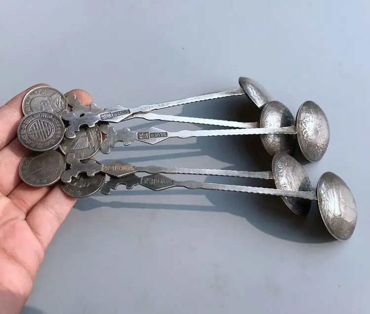 Randomly send 1pcs China Bronze fengshui Collect During the period of the republic Silver coin spoon metal crafts